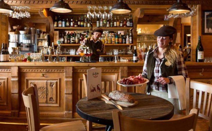 Hotel Alpen Ruitor, Meribel, Bar